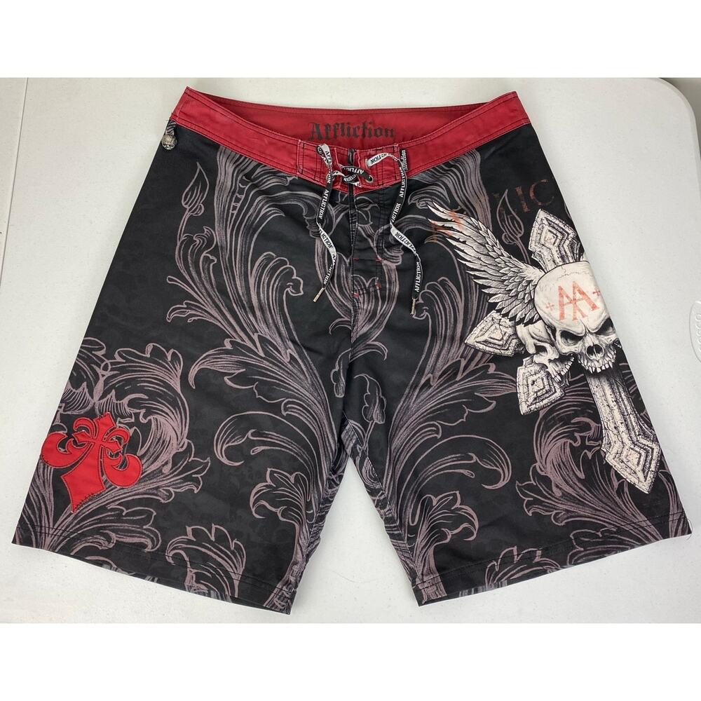 Affliction Black and Red Men Swim Board Shorts size medium
